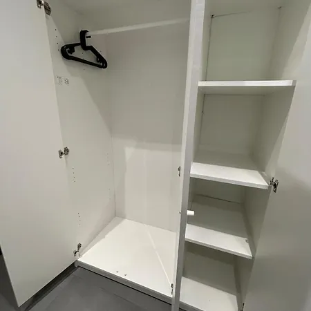 Moongreen - Euroairport - Basel - Highquality *